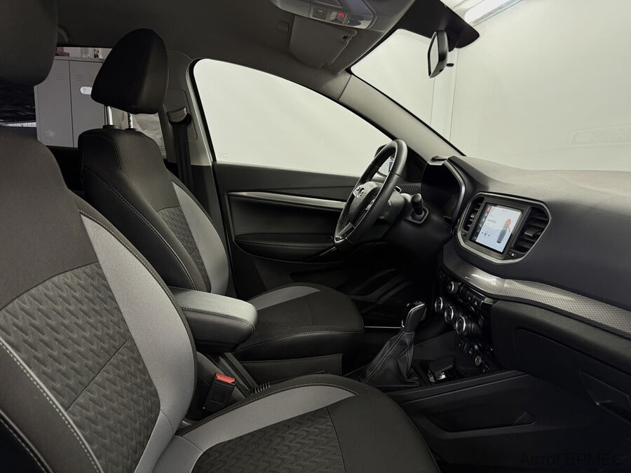 Фото LADA Vesta I Рестайлинг с пробегом | №12