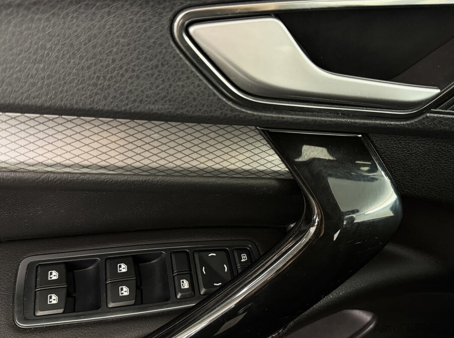 Фото LADA Vesta I Рестайлинг с пробегом | №10