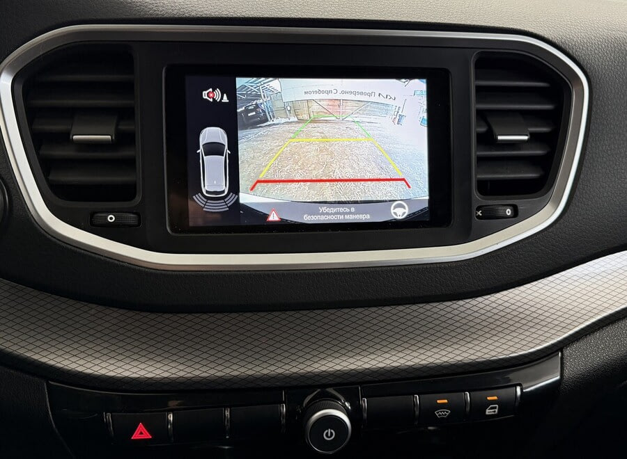 Фото LADA Vesta I Рестайлинг с пробегом | №8