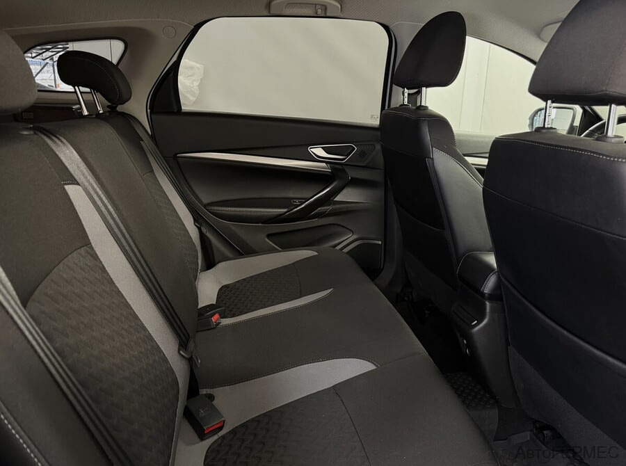 Фото LADA Vesta I Рестайлинг с пробегом | №13