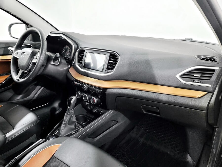 Фото LADA Vesta I Рестайлинг с пробегом | №11