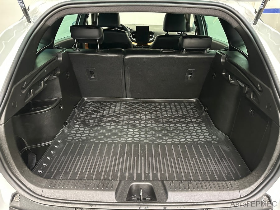 Фото LADA Vesta I Рестайлинг с пробегом | №14