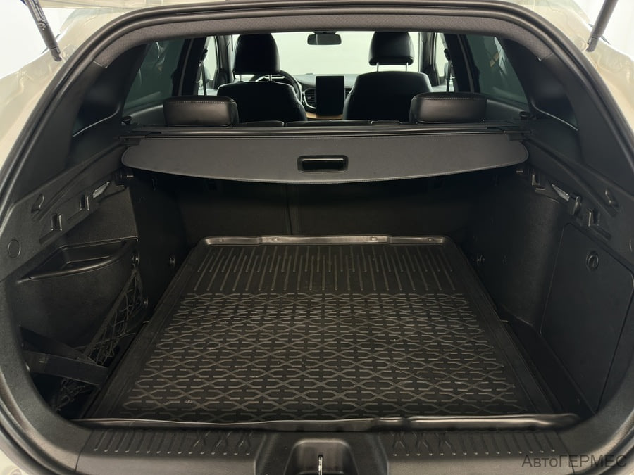 Фото LADA VESTA SW CROSS I Рестайлинг с пробегом | №12