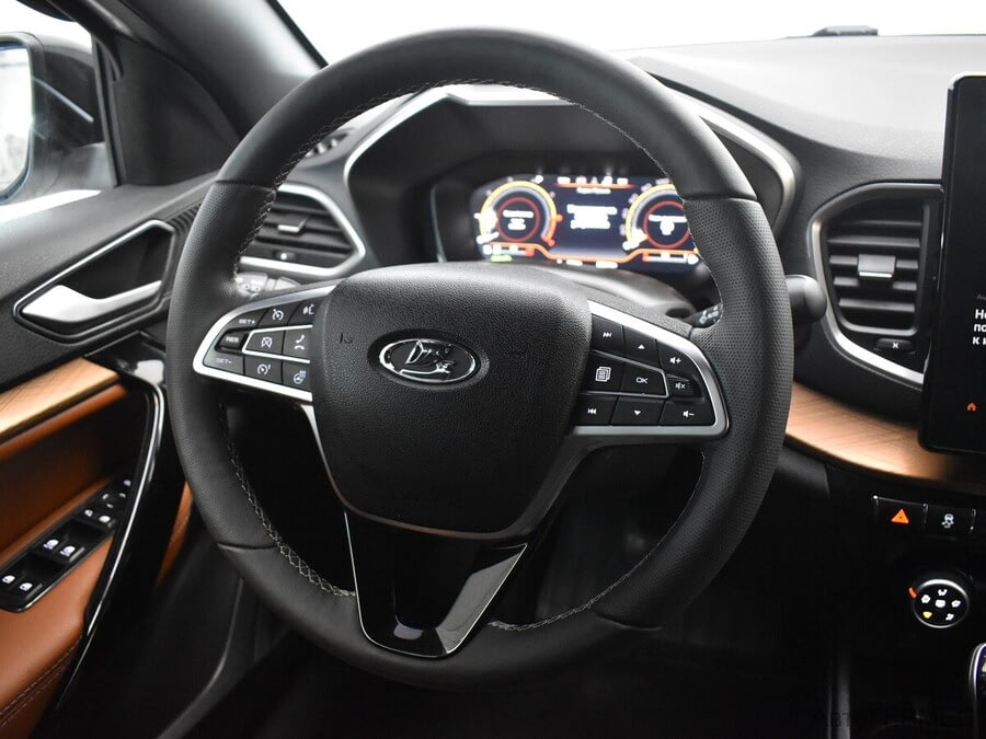 Фото LADA VESTA SW CROSS I Рестайлинг с пробегом | №10