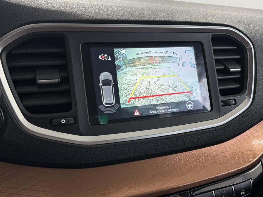 Фото LADA Vesta I Рестайлинг с пробегом | №7