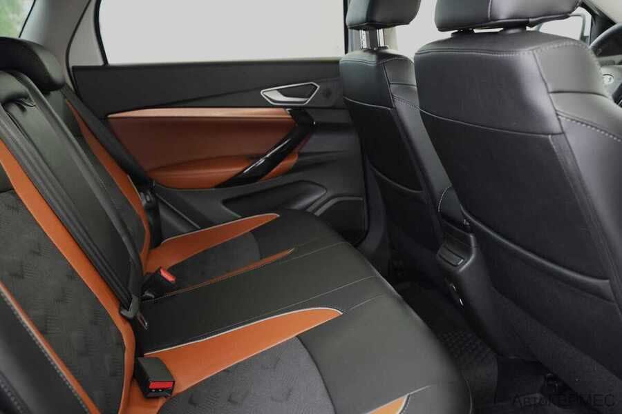 Фото LADA Vesta I Рестайлинг с пробегом | №13 Фото LADA Vesta I Рестайлинг с пробегом | №13