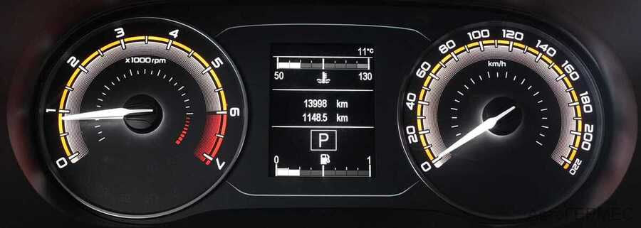 Фото LADA Vesta I Рестайлинг с пробегом | №6 Фото LADA Vesta I Рестайлинг с пробегом | №6