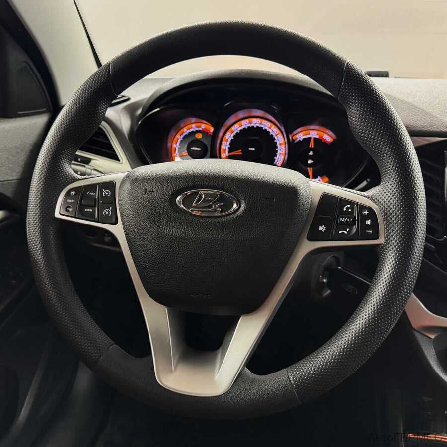 Фото LADA Vesta I Рестайлинг с пробегом | №8