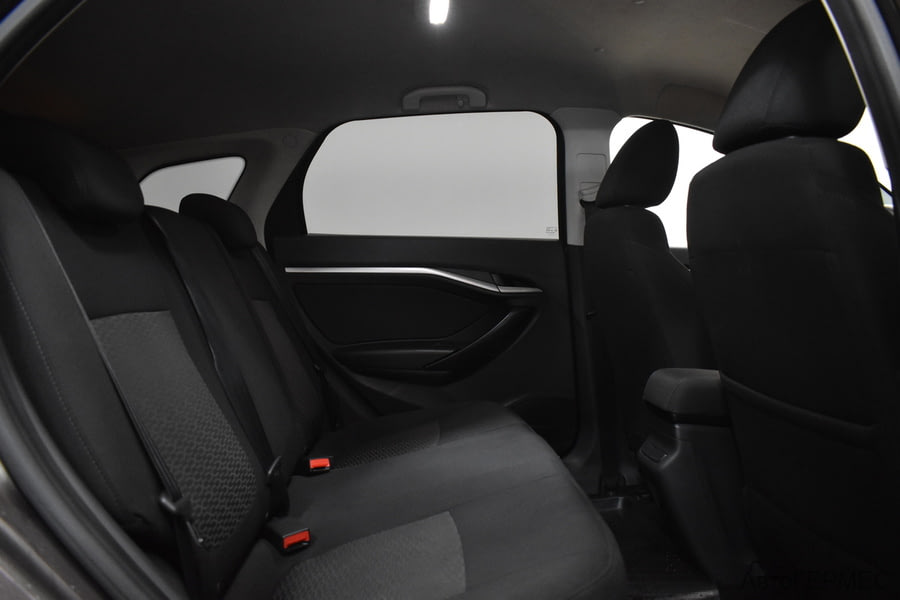 Фото LADA Vesta I с пробегом | №12 Фото LADA Vesta I с пробегом | №12