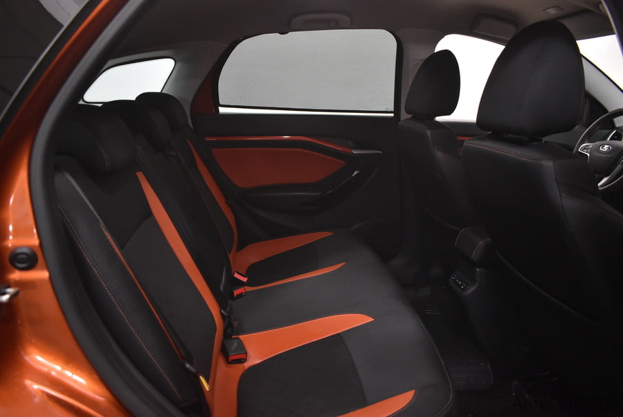 Фото LADA Vesta SW Cross I с пробегом | №13 Фото LADA Vesta SW Cross I с пробегом | №13