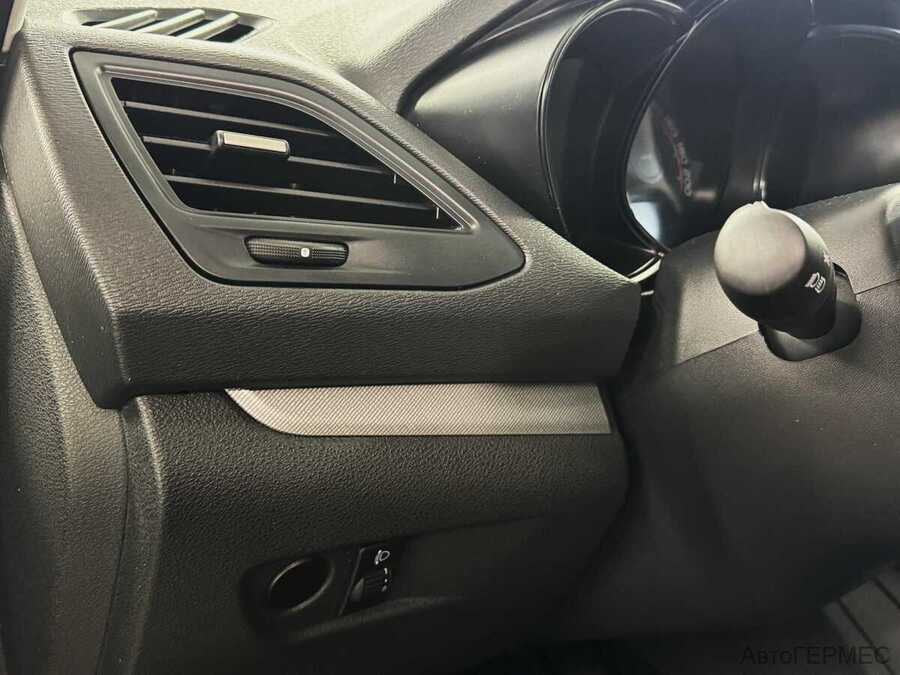 Фото LADA Vesta I с пробегом | №9