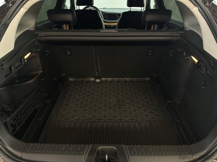 Фото LADA VESTA SW CROSS I Рестайлинг с пробегом | №12