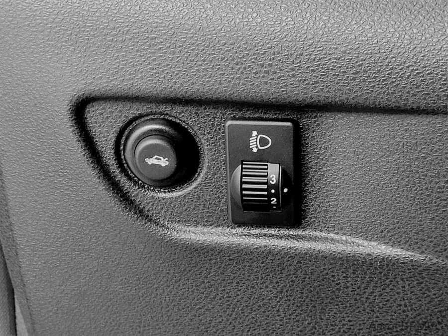 Фото LADA Vesta I с пробегом | №8