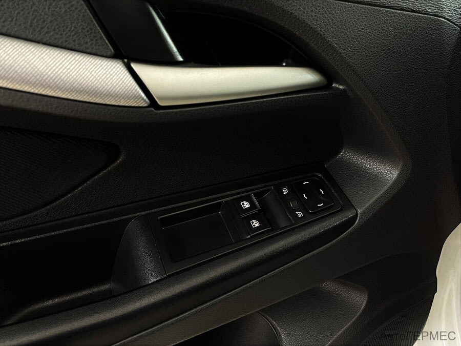 Фото LADA Vesta I с пробегом | №10