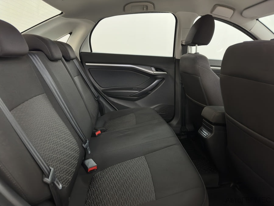 Фото LADA Vesta I с пробегом | №11 Фото LADA Vesta I с пробегом | №11