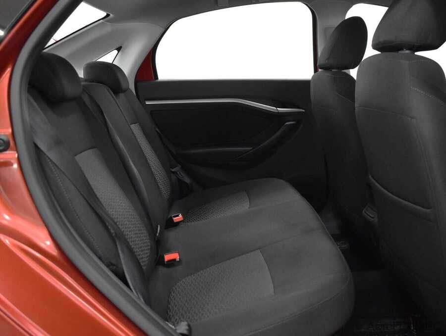 Фото LADA Vesta I с пробегом | №10