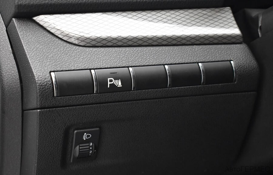 Фото LADA Vesta I Рестайлинг с пробегом | №12