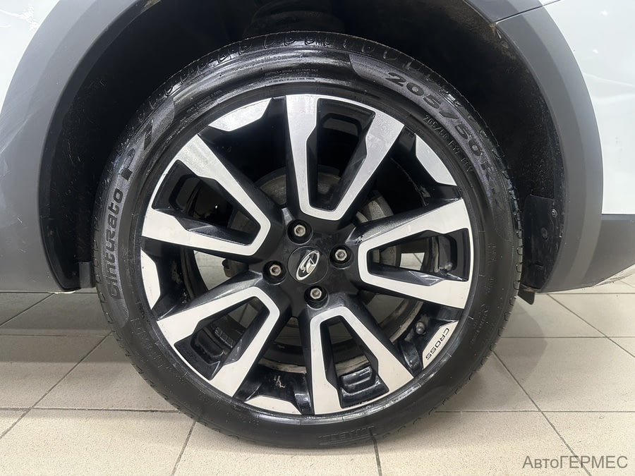 Фото LADA Vesta I Рестайлинг с пробегом | №16