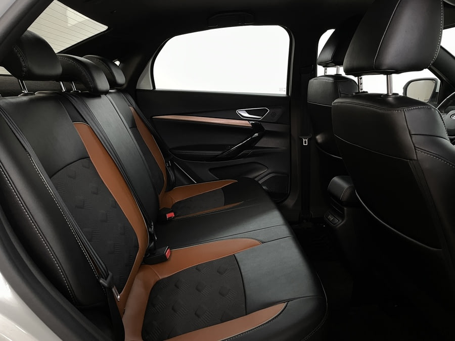 Фото LADA VESTA CROSS I с пробегом | №12 Фото LADA VESTA CROSS I с пробегом | №12