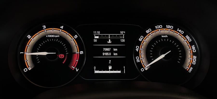 Фото LADA Vesta I Рестайлинг с пробегом | №6 Фото LADA Vesta I Рестайлинг с пробегом | №6