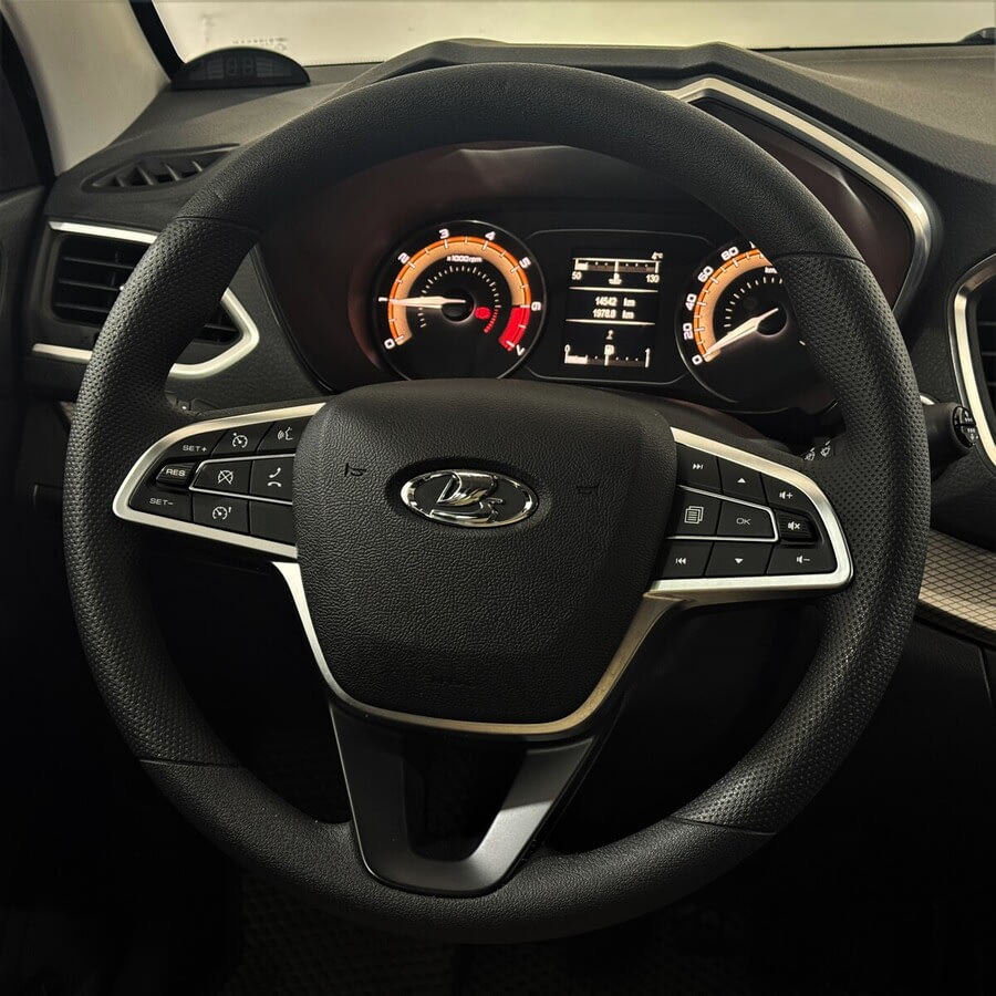 Фото LADA Vesta I Рестайлинг с пробегом | №8