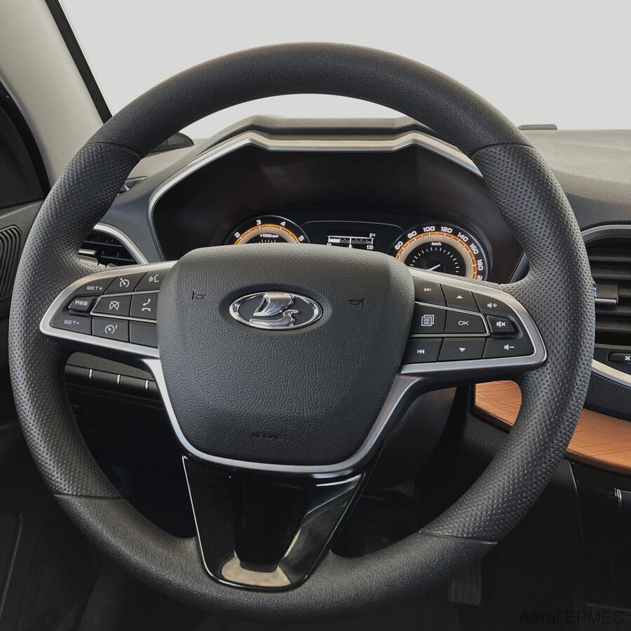 Фото LADA VESTA CROSS I Рестайлинг с пробегом | №8 Фото LADA VESTA CROSS I Рестайлинг с пробегом | №8