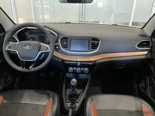 Фото LADA Vesta I Рестайлинг с пробегом