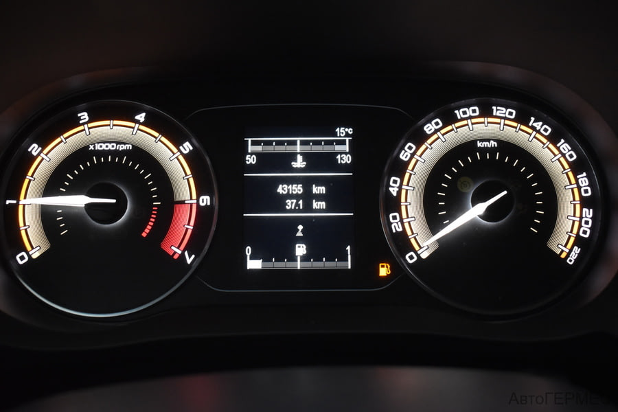 Фото LADA VESTA CROSS I с пробегом | №6 Фото LADA VESTA CROSS I с пробегом | №6