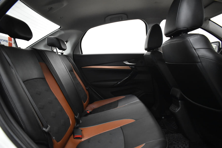 Фото LADA VESTA CROSS I с пробегом | №11 Фото LADA VESTA CROSS I с пробегом | №11