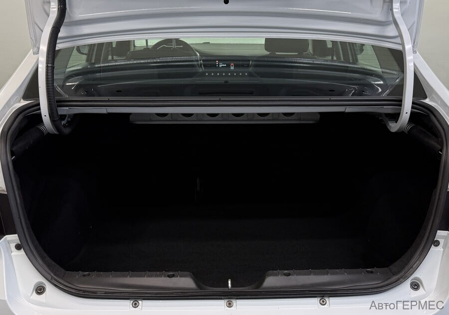 Фото LADA Vesta I Рестайлинг с пробегом | №14 Фото LADA Vesta I Рестайлинг с пробегом | №14