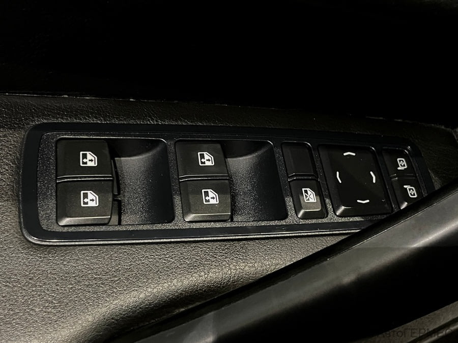 Фото LADA Vesta I Рестайлинг с пробегом | №9 Фото LADA Vesta I Рестайлинг с пробегом | №9