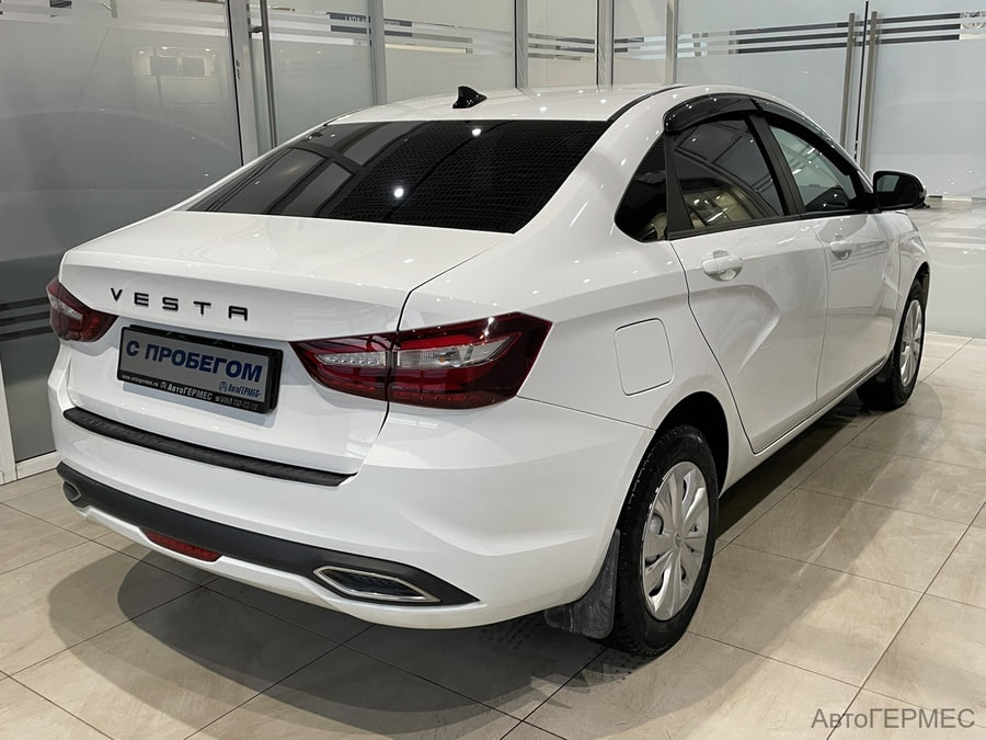 Фото LADA Vesta I Рестайлинг с пробегом | №4 Фото LADA Vesta I Рестайлинг с пробегом | №4