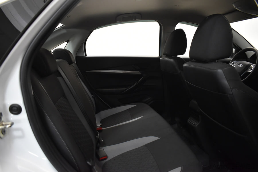 Фото LADA Vesta I Рестайлинг с пробегом | №12 Фото LADA Vesta I Рестайлинг с пробегом | №12