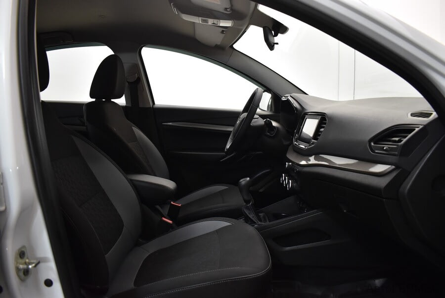 Фото LADA Vesta I Рестайлинг с пробегом | №11 Фото LADA Vesta I Рестайлинг с пробегом | №11