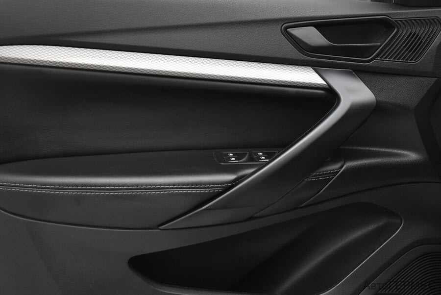 Фото LADA Vesta I Рестайлинг с пробегом | №10 Фото LADA Vesta I Рестайлинг с пробегом | №10