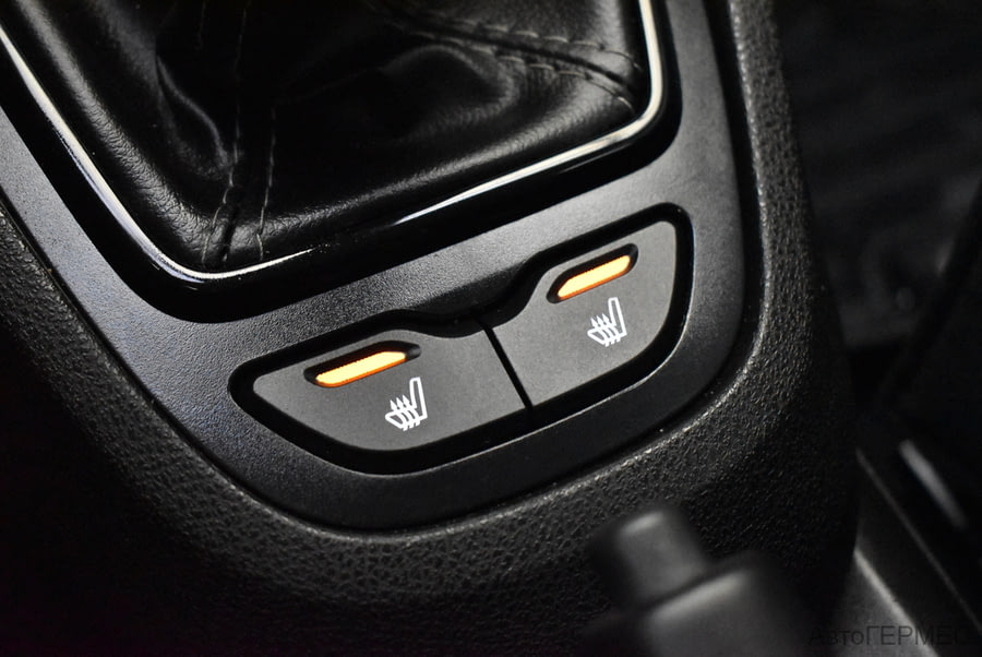 Фото LADA Vesta I Рестайлинг с пробегом | №9 Фото LADA Vesta I Рестайлинг с пробегом | №9