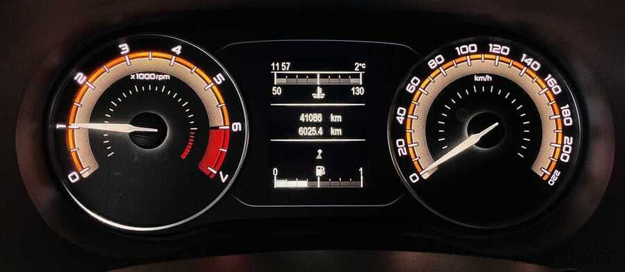 Фото LADA Vesta I Рестайлинг с пробегом | №6