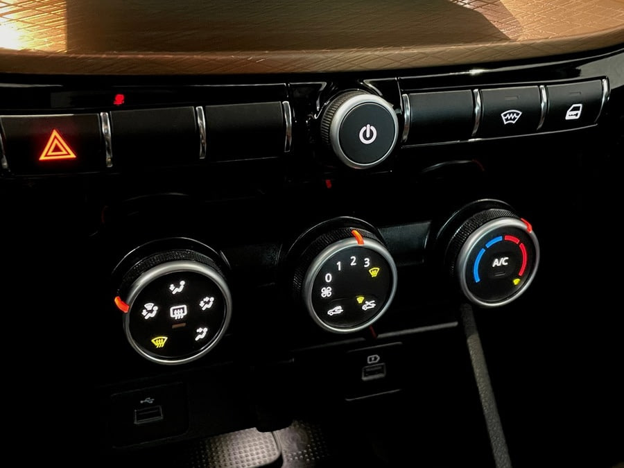 Фото LADA Vesta I Рестайлинг с пробегом | №7