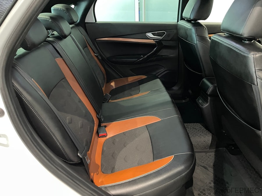 Фото LADA Vesta I Рестайлинг с пробегом | №15