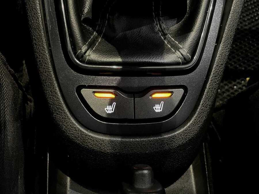 Фото LADA Vesta I Рестайлинг с пробегом | №11