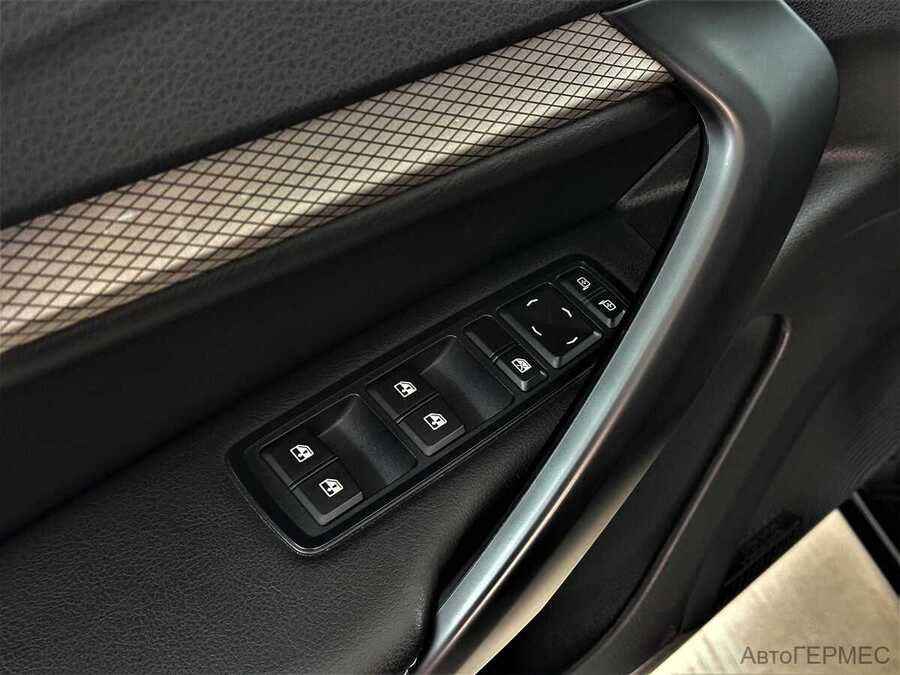 Фото LADA Vesta I Рестайлинг с пробегом | №9