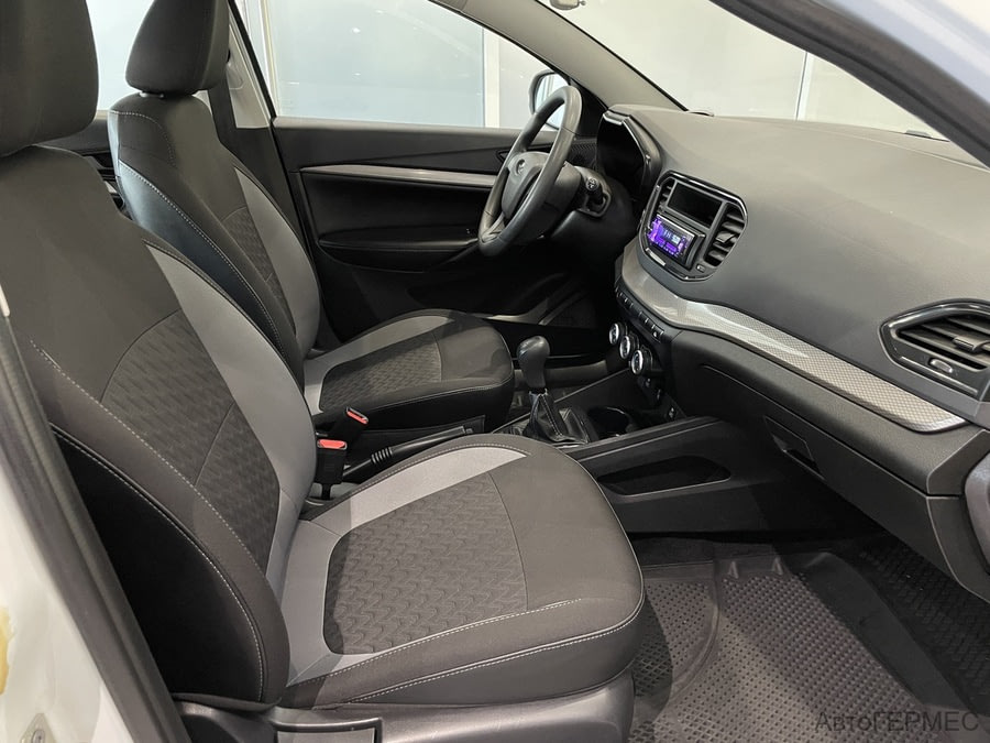 Фото LADA Vesta I Рестайлинг с пробегом | №11