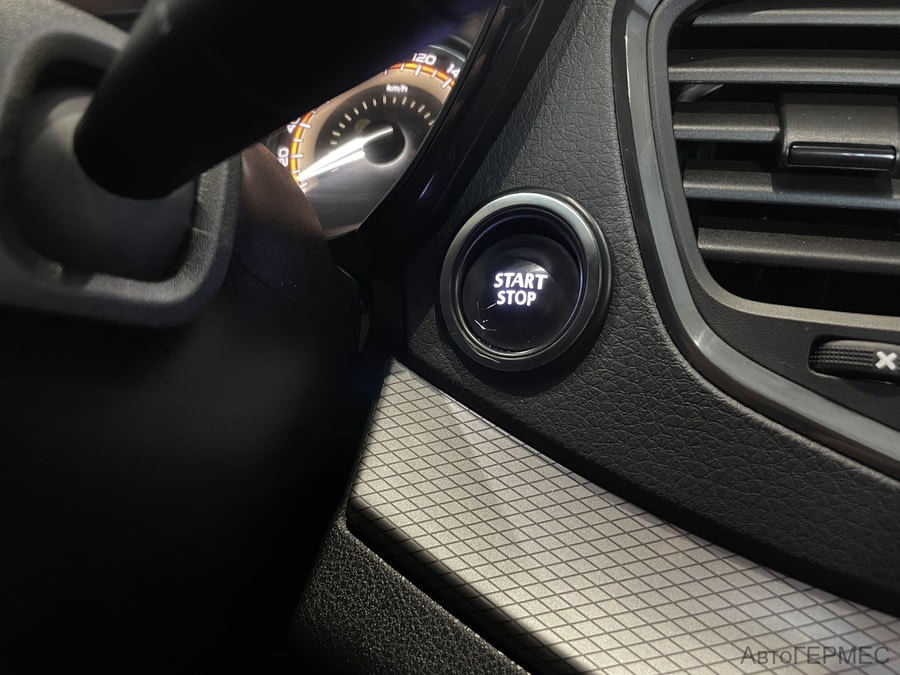 Фото LADA Vesta I Рестайлинг с пробегом | №9