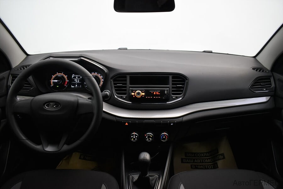 Фото LADA Vesta I Рестайлинг с пробегом | №5