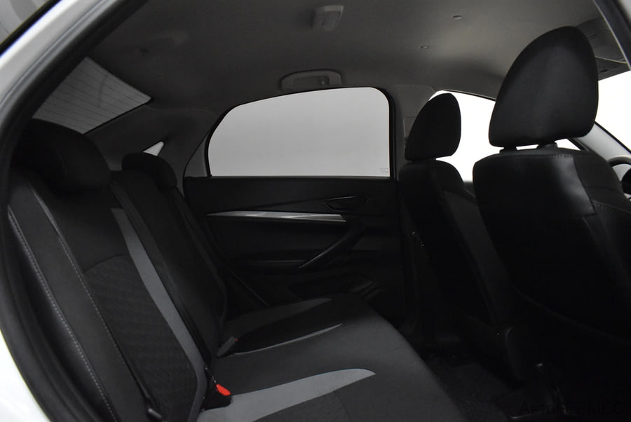 Фото LADA Vesta I Рестайлинг с пробегом | №12