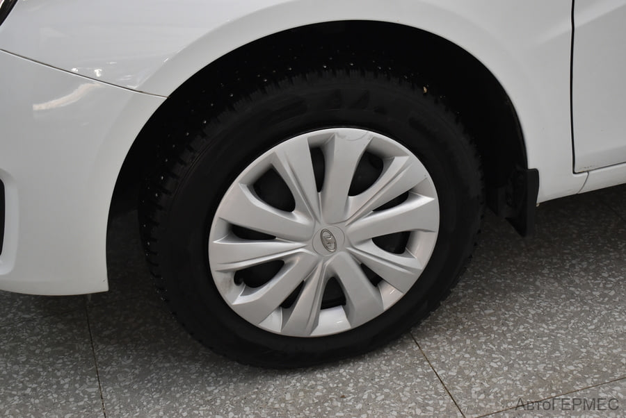 Фото LADA Vesta I Рестайлинг с пробегом | №15