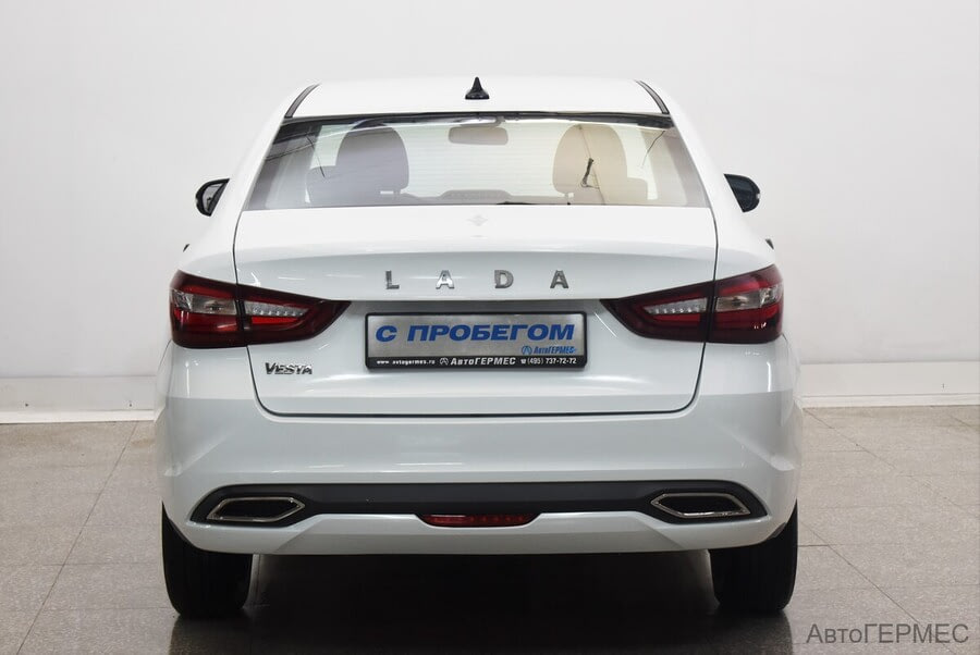 Фото LADA Vesta I Рестайлинг с пробегом | №3