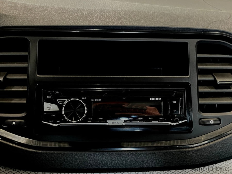 Фото LADA Vesta I Рестайлинг с пробегом | №8