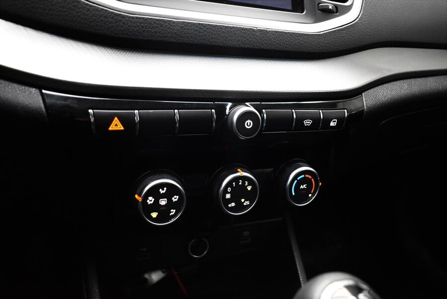 Фото LADA Vesta I Рестайлинг с пробегом | №9