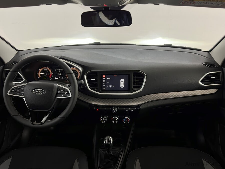 Фото LADA Vesta I Рестайлинг с пробегом | №5